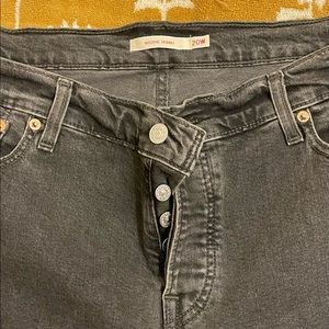 Levi’s Wedgie Skinny Jeans